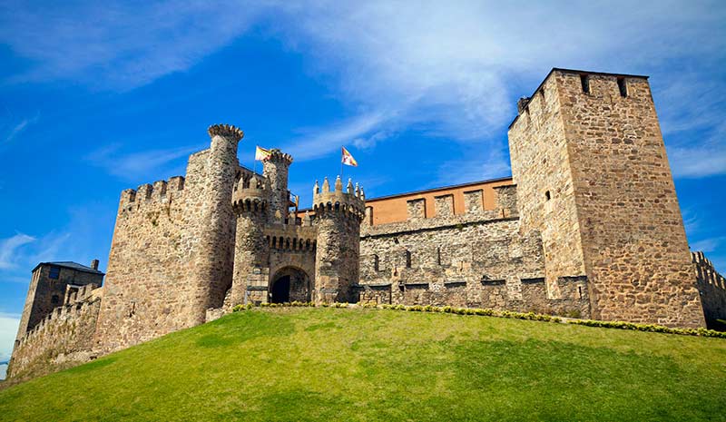 Castillo de Ponferrada, el castillo templario mas bonito